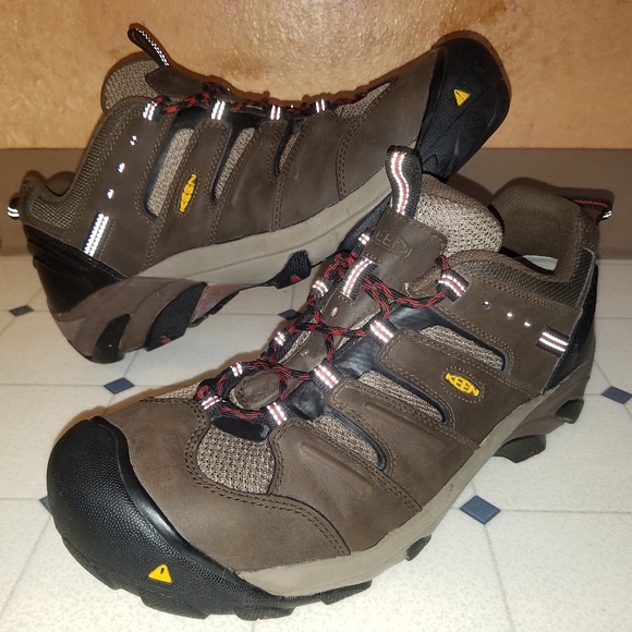 KEEN Men's Utility Work Boot Low w/ Steel-Toe - Picture 1 of 8